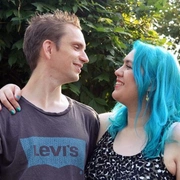 Запись: Салют суперфанатам: познакомьтесь с потрясающей парой