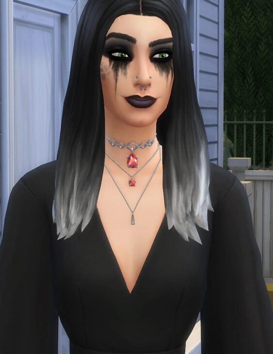 как выглядят созданные украшения на персонажах